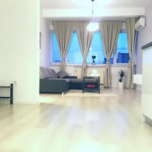 Diamond בוקרשט