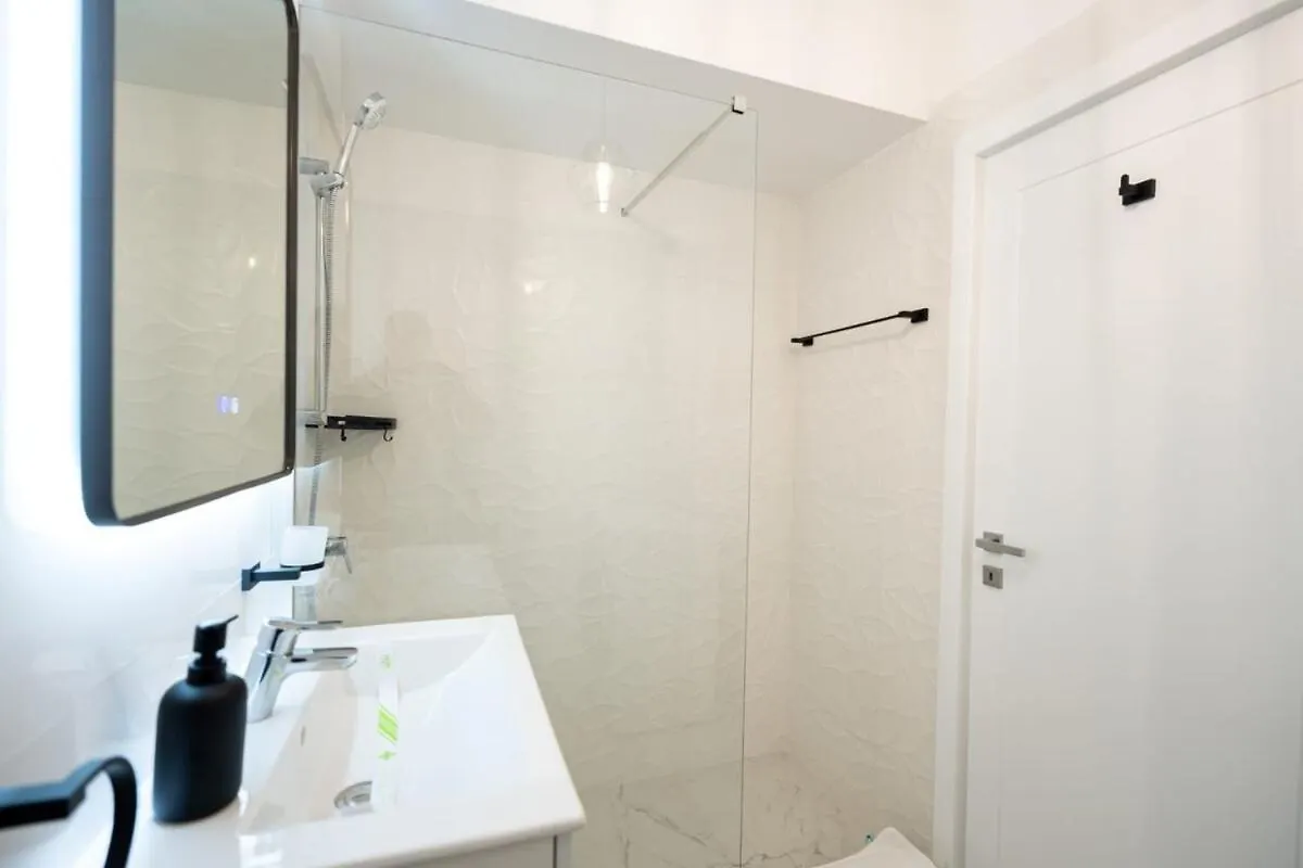Blvd Ivory Pipera Ap 8B7 Apartment Bucharest